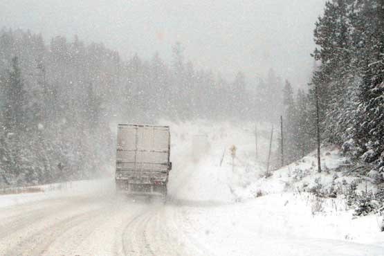 در زمستان تور زمینی ارمنستان بهتر است یا تور زمینی باکو؟