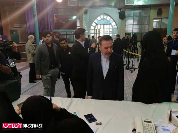 حضور جمعی از مسئولین در انتخابات مجلس و خبرگان رهبری در جماران (+تصاویر)