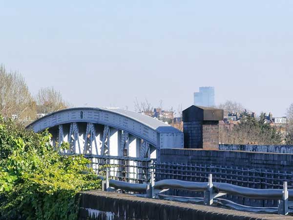 بررسی قابلیتهای جدید عکسبرداری در پرچمدارهای سری P40 هوآوی؛ اساتید مدرن عکاسی بررسی قابلیتهای جدید عکسبرداری در پرچمدارهای سری P40 هوآوی؛ اساتید مدرن عکاسی