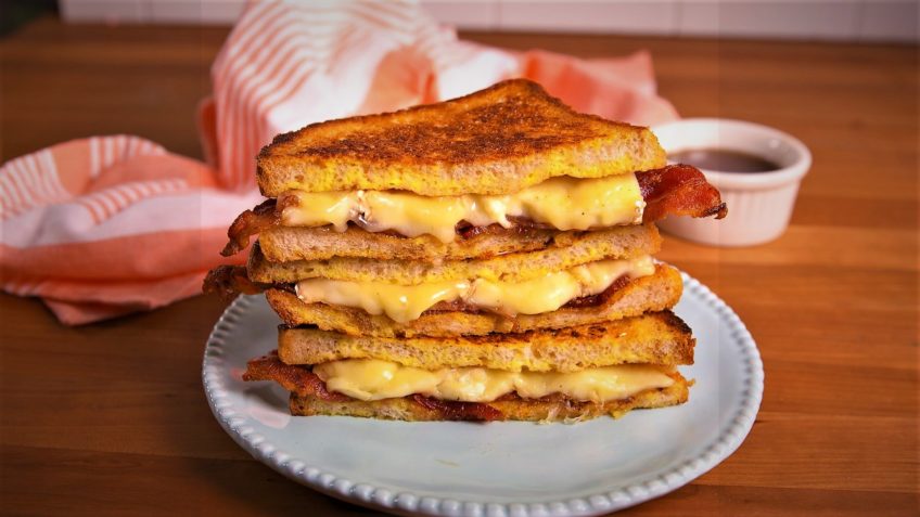 طرز تهیه فرنچ تست ژامبون و پنیر