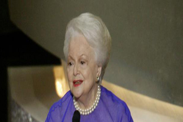 چهره های مشهوری که در سال 2020 فوت کردند (تصاویر) چهره های مشهوری که در سال 2020 فوت کردند (تصاویر)