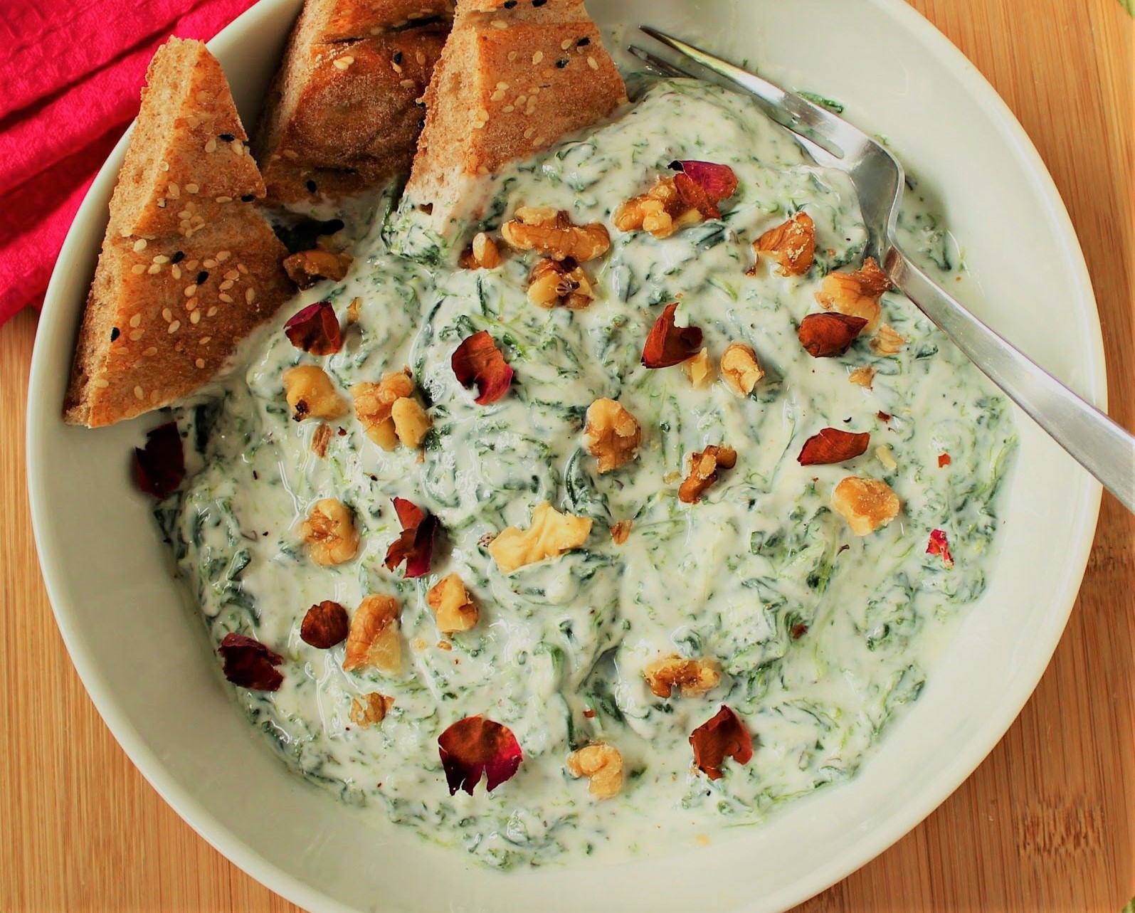 طرز تهیه بورانی اسفناج و هویج طرز تهیه بورانی اسفناج و هویج