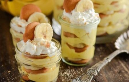 طرز تهیه دسر موس موز طرز تهیه دسر موس موز