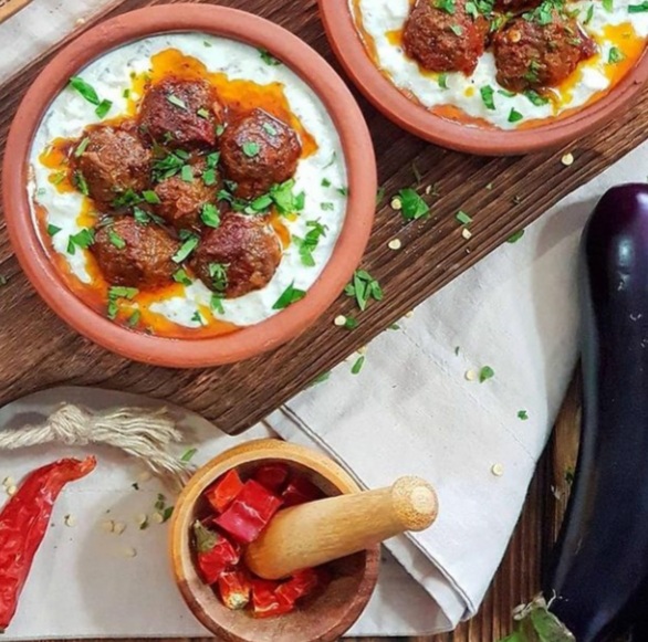 طرز تهیه غذای ترکی علی نازیک