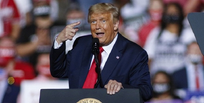 نماینده جمهوری‌خواه ایالت آلاباما در آمریکا از گفتگوی تلفنی ترامپ با ۵۰ قانون‌گذار جمهوری‌خواه برای ابطال پیروزی بایدن در نشست ششم ژانویه کنگره پرده برداشت.