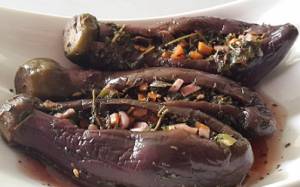 طرز تهیه ترشی بادمجان شکم پر