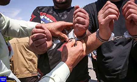 سارقان مسلح منزل در دام پلیس آگاهی بندرماهشهر سارقان مسلح منزل در دام پلیس آگاهی بندرماهشهر