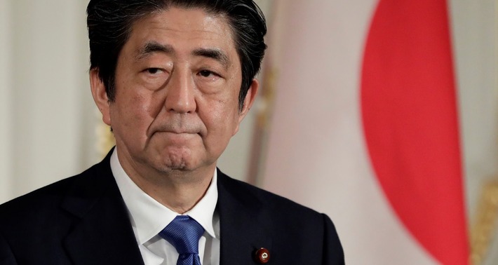 بازجویی از نخست وزیر سابق ژاپن با حضور دادستان