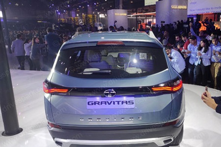 معرفی شاسی بلند هفت صندلی گراویتاس (+عکس) معرفی شاسی بلند هفت صندلی گراویتاس (+عکس)