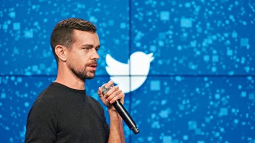 مدیر عامل توئیتر حساب کاربری دونالد ترامپ و جو بایدن را از فهرست دنبال شوندگان خود در  توئیتر حذف کرد
