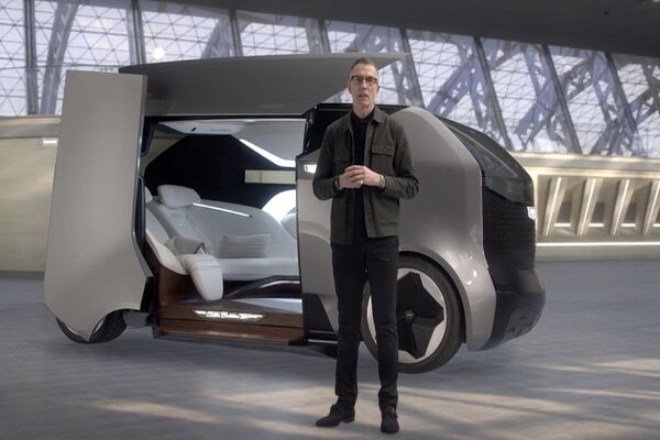 رونمایی از خودروی پرنده (+عکس) رونمایی از خودروی پرنده (+عکس)