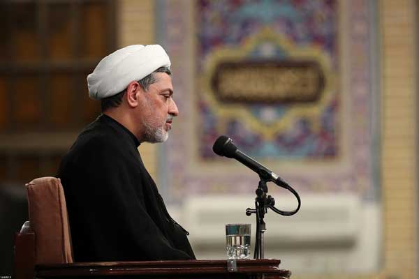 مراسم عزاداری شام شهادت حضرت زهرا (س) با حضور رهبر معظم انقلاب (+تصاویر)