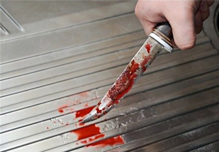 ۷ سال زیر تیغ به خاطر یک اشتباه ۷ سال زیر تیغ به خاطر یک اشتباه