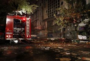 حریق ساختمان تجاری در خیابان جمهوری