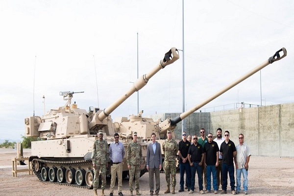 هدف گیری از فاصله 69 کیلومتری با هویتزر ارتش آمریکا هدف گیری از فاصله 69 کیلومتری با هویتزر ارتش آمریکا