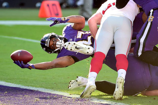 یادبود شانزدهمین سالگرد یک فاجعه / نجات مهاجران از مرگ (تصاویر) یادبود شانزدهمین سالگرد یک فاجعه / نجات مهاجران از مرگ (تصاویر)