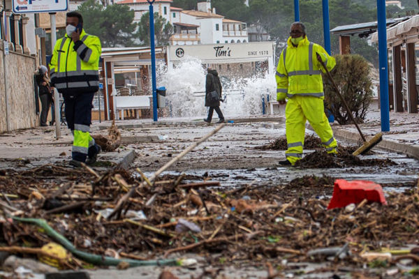حامیان سوزاندن جنازه در سریلانکا  (تصاویر)
