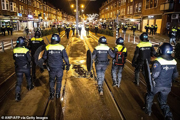 نگاهی به جهان در 24 ساعت اخیر (گزارش تصویری) نگاهی به جهان در 24 ساعت اخیر (گزارش تصویری)