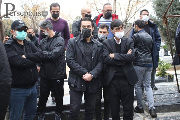 اشک یحیی و پرسپولیسی‌ها بر مزار میناوند و انصاریان (عکس)