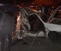 مصدومیت شدید 2 نفر در پی برخورد شدید پژو ۲۰۶ و پراید