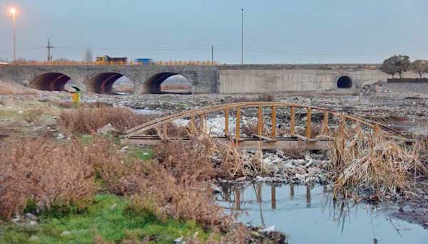 تاریخ در محاصره زباله (+تصاویر) تاریخ در محاصره زباله (+تصاویر)