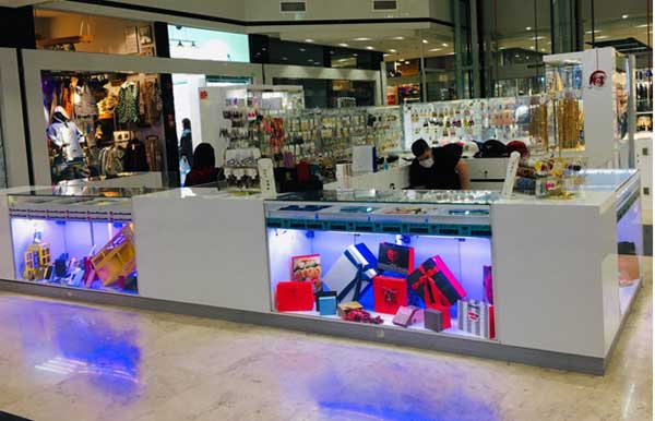 نگاهی به سرای دلگشا؛ مرکز خریدی متفاوت در بازار تهران نگاهی به سرای دلگشا؛ مرکز خریدی متفاوت در بازار تهران