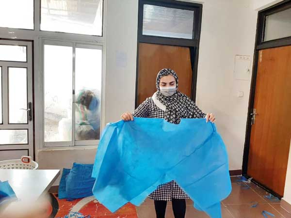 دختران توانای خیاط‌خانه (+عکس)