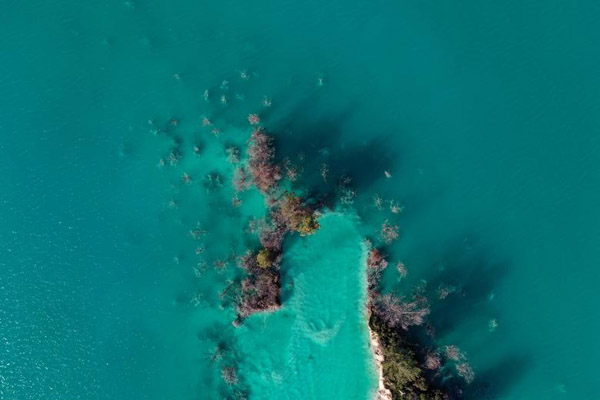 «آسانسیون» در آتش / دریاچه سمی در ترکیه (گزارش تصویری)