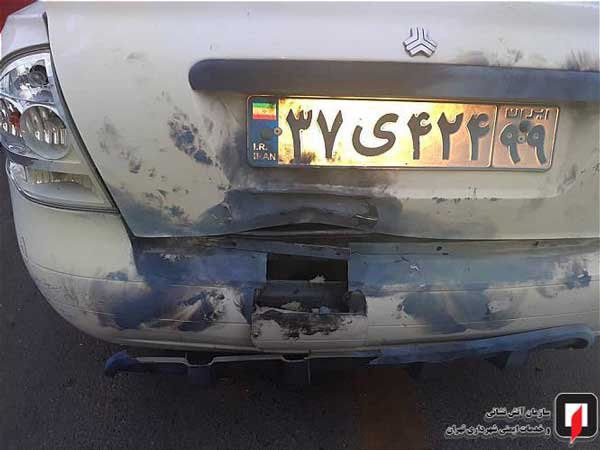 برخورد نارنجک با خودرو در تهران (+تصاویر) برخورد نارنجک با خودرو در تهران (+تصاویر)