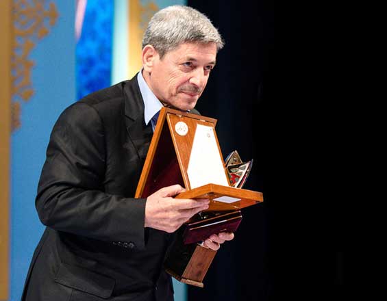 پیام ابوالفضل پایداری به مناسبت آغاز پنجاهمین سال فعالیت گروه میهن پیام ابوالفضل پایداری به مناسبت آغاز پنجاهمین سال فعالیت گروه میهن