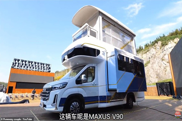 لحظات و حوادث دور تا دور دنیا  (گزارش تصویری) لحظات و حوادث دور تا دور دنیا  (گزارش تصویری)