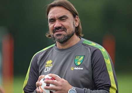 حرف حساب را این مربی زد (عکس)