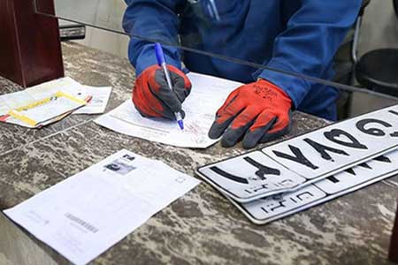 چرا برخی خودروهای داخلی شماره‌گذاری نمی‌شوند؟