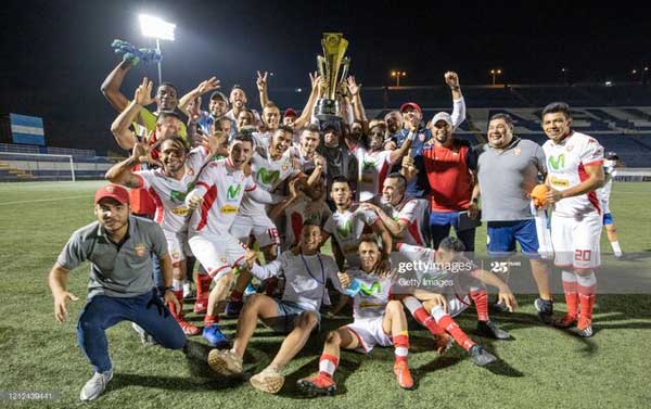 جشن کرونا (+عکس)