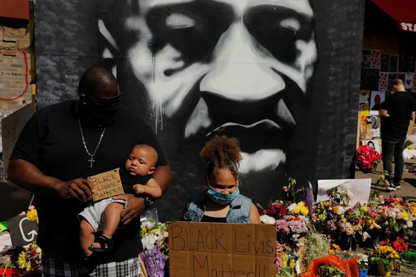 دور دنیا در قاب تصاویر دور دنیا در قاب تصاویر