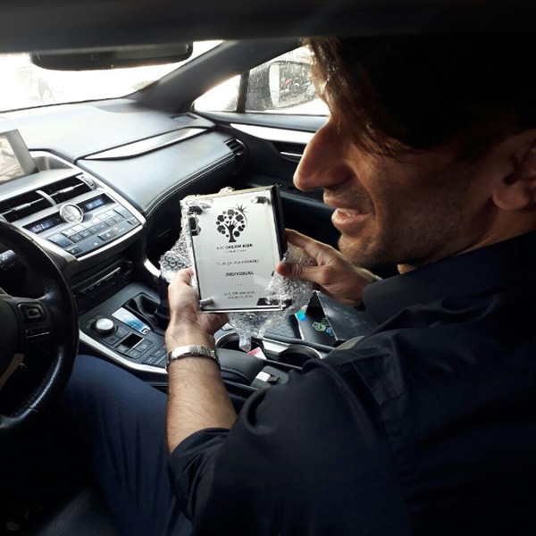 بیرانوند جایزه دومین بازیکن سال 2019 AFC را دریافت کرد (عکس)