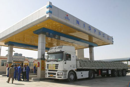 گران شدن قیمت گازوئیل صحت ندارد / چیزی به نام سوختن سهمیه نداریم