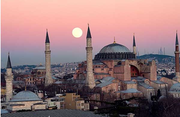 نبایدهای مهم در سفرهای خارجی نبایدهای مهم در سفرهای خارجی