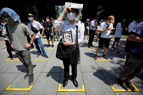 دور دنیا در قاب تصاویر؛ قتل عام پنج جوان در کلمبیا