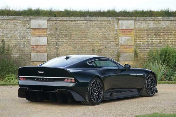 وحشی‌ترین سوپرکار سفارشی (+تصاویر)