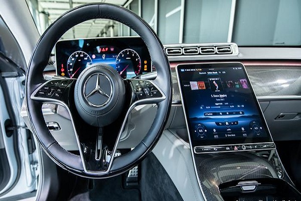 رونمایی از جواهر اشتوتگارت/اس کلاس جدید مرسدس بنز