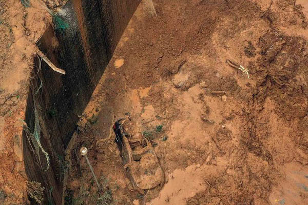 دور دنیا در قاب تصاویر؛ رانش زمین در کره جنوبی دور دنیا در قاب تصاویر؛ رانش زمین در کره جنوبی