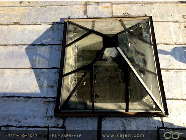 هرم شیشه ای سقف نورگیر ایده آل برای ساختمان با معماری مدرن