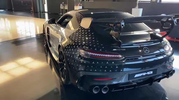 همراه با آقای خاص! (+عکس و فیلم)