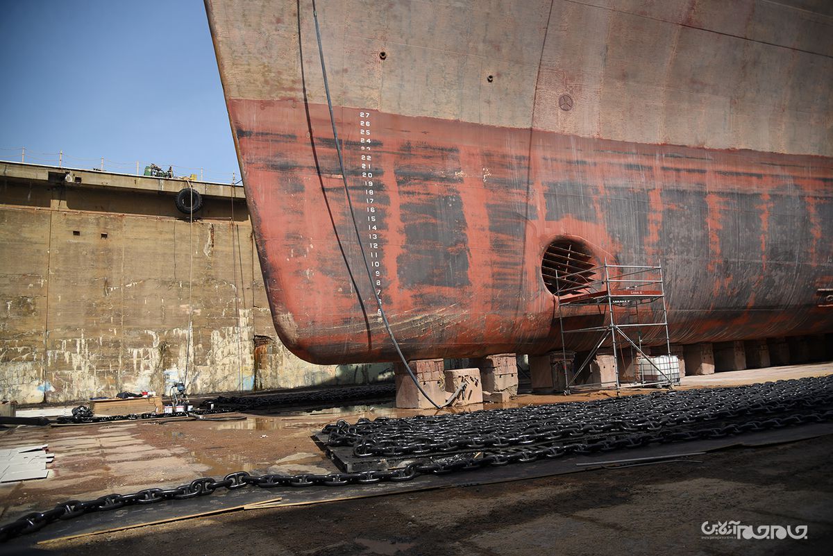 صنایع دفاعی به جنگ خوردگی ۳۰ هزار میلیاردی رفت/ ارتقاء توان رزم ناوها و زیردریایی‌های ایرانی با نسل جدید پوشش کاتدی +عکس