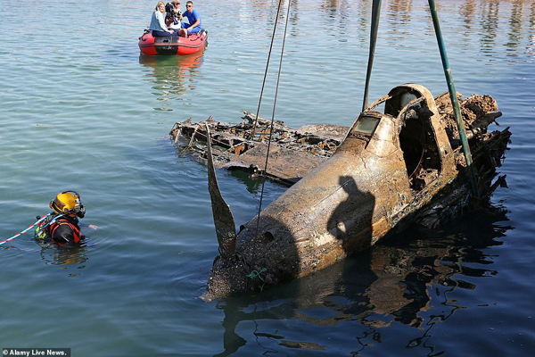 دور دنیا در قاب تصاویر؛ جنجال دوباره قتل یک سیاه پوست در آمریکا دور دنیا در قاب تصاویر؛ جنجال دوباره قتل یک سیاه پوست در آمریکا