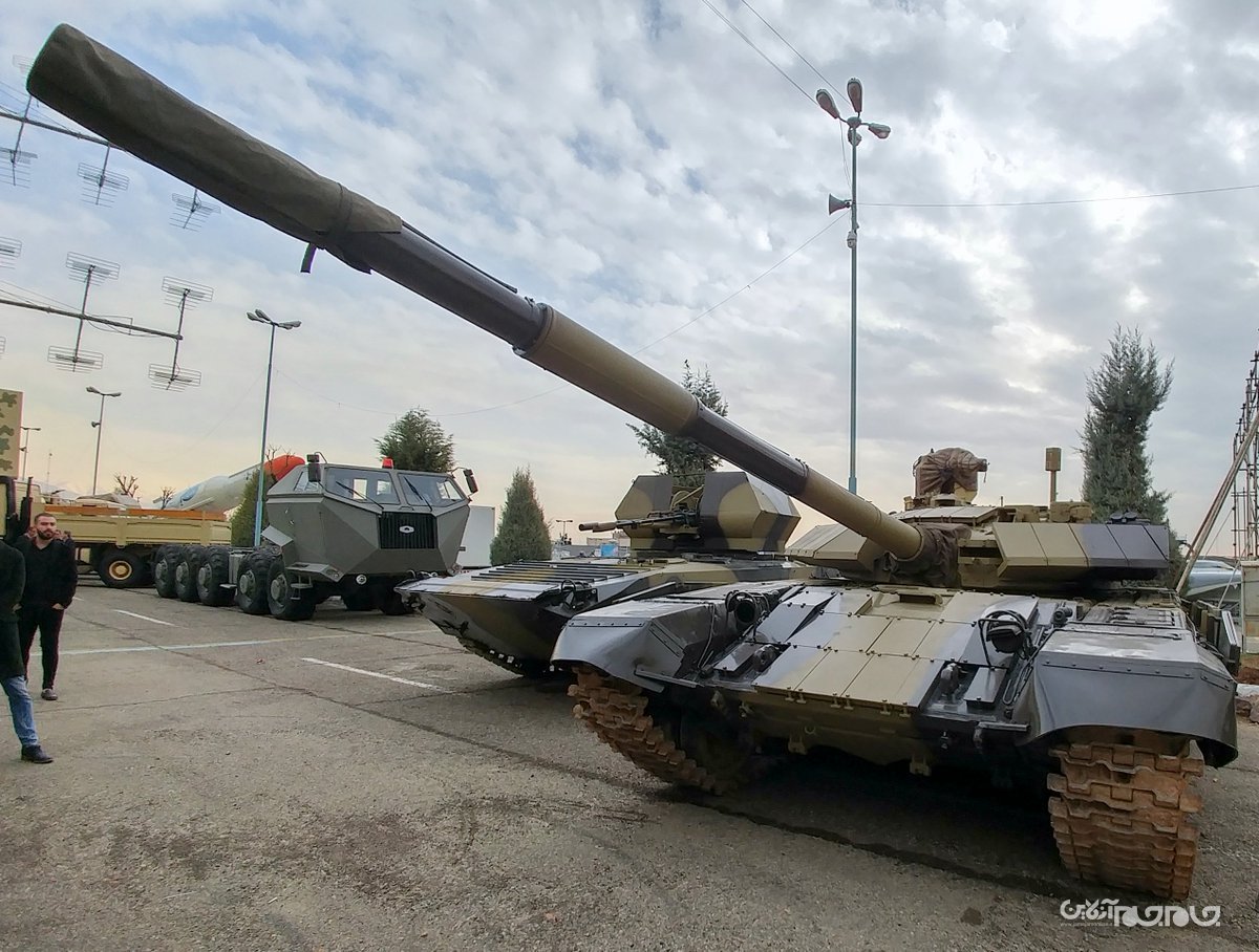 تحول بزرگ تانک‌های T-۷۲ سپاه با نصب سامانه‌های رزم شبانه و اخلالگر فروسرخ/ برادر «کرار» مجهز به موشک هدایت لیزری شد+عکس