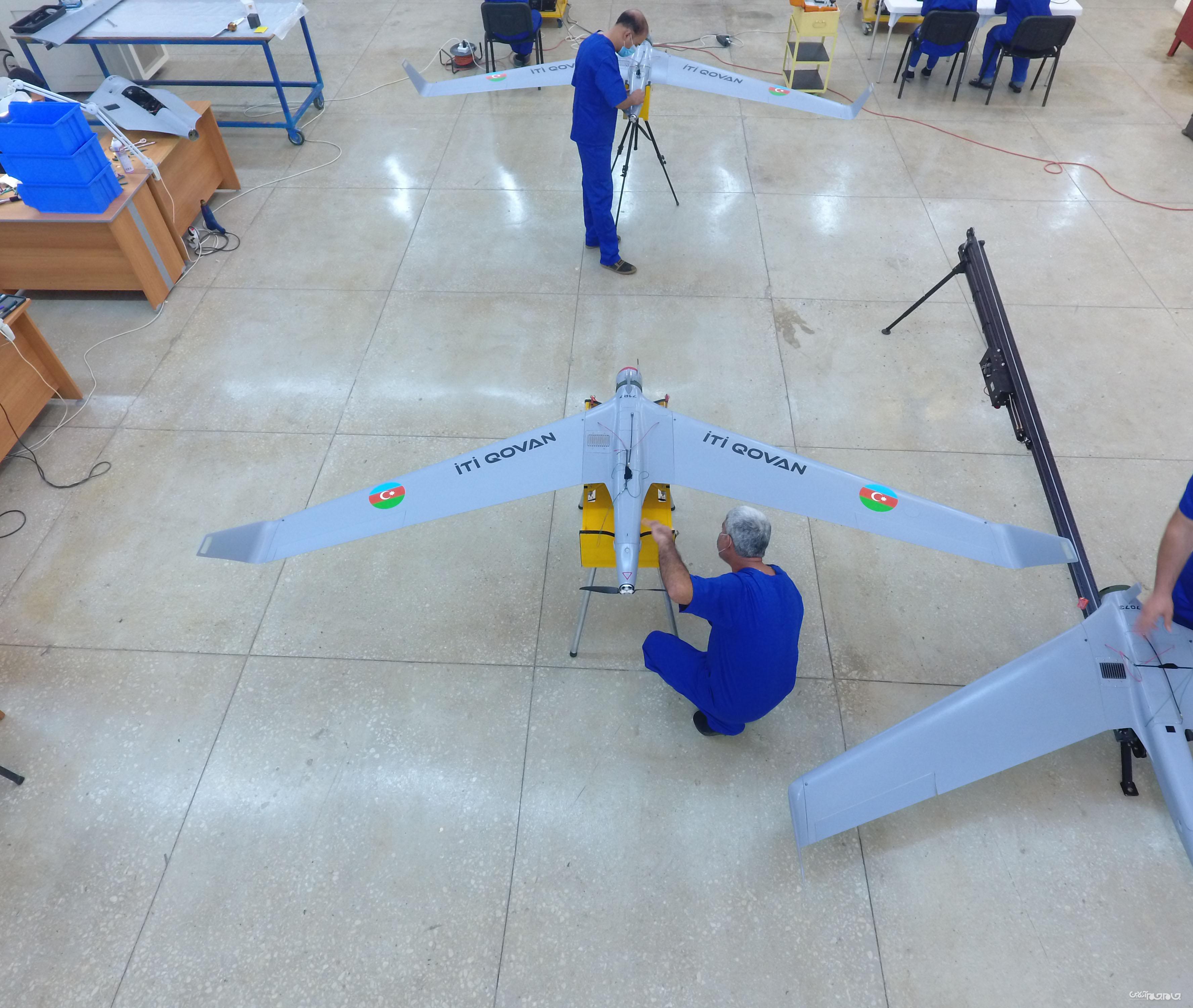 تصاویری از خط تولید پهپاد انتحاری iti Qovan ساخت کشور آذربایجان تصاویری از خط تولید پهپاد انتحاری iti Qovan ساخت کشور آذربایجان