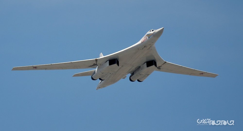 تحویل دومین فروند از بمب افکن های ارتقا یافته توپولوف 160 ام به ارتش روسیه+عکس تحویل دومین فروند از بمب افکن های ارتقا یافته توپولوف 160 ام به ارتش روسیه+عکس