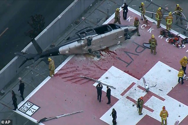 شاهزاده جنجالی / جو بایدن در آرامستان (تصاویر) 